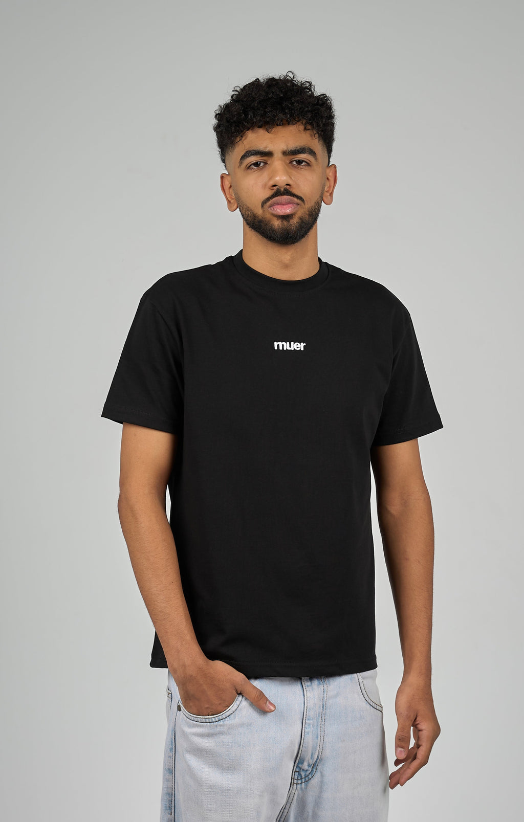 rnuer BLACK REG.