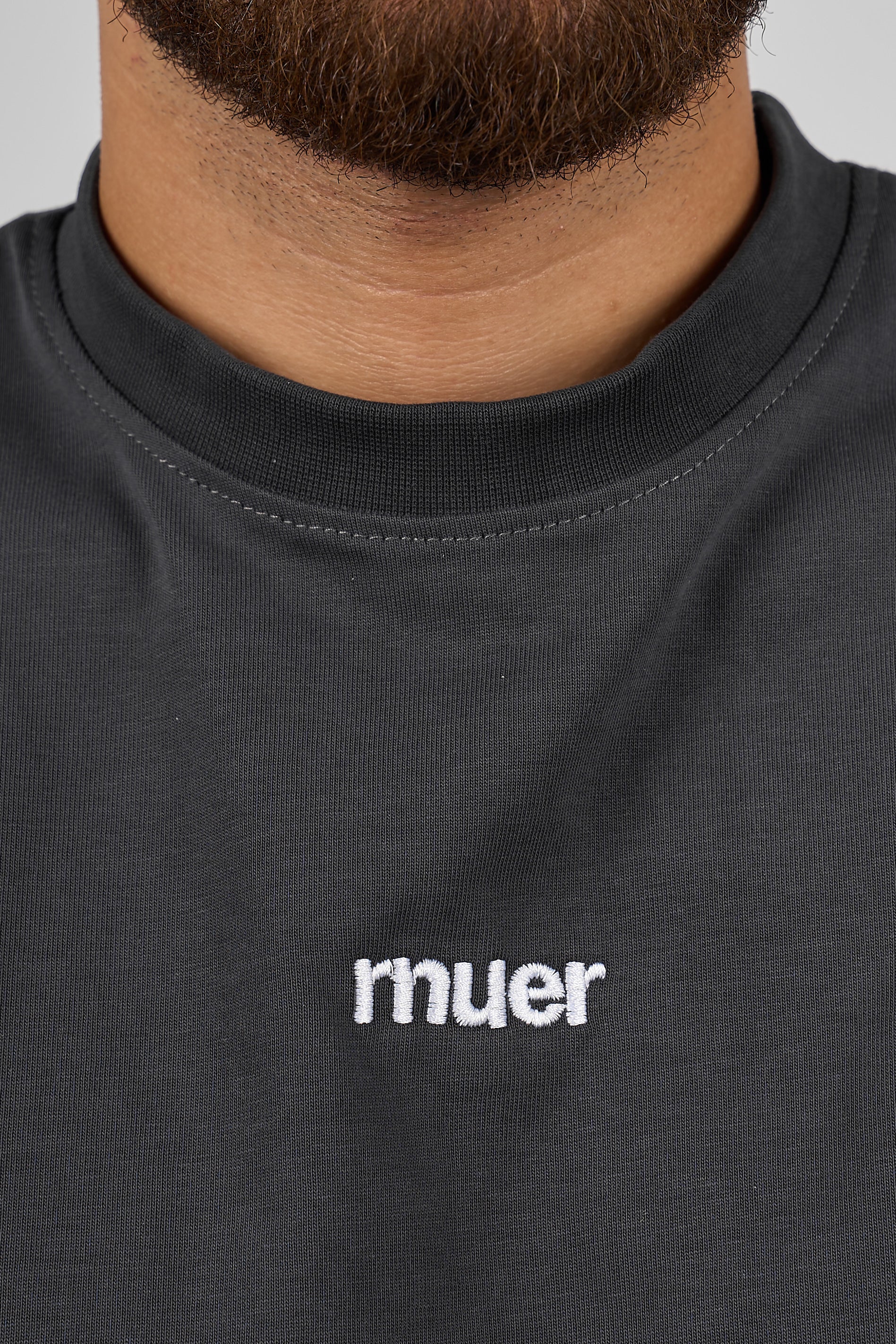 rnuer GREY REG.