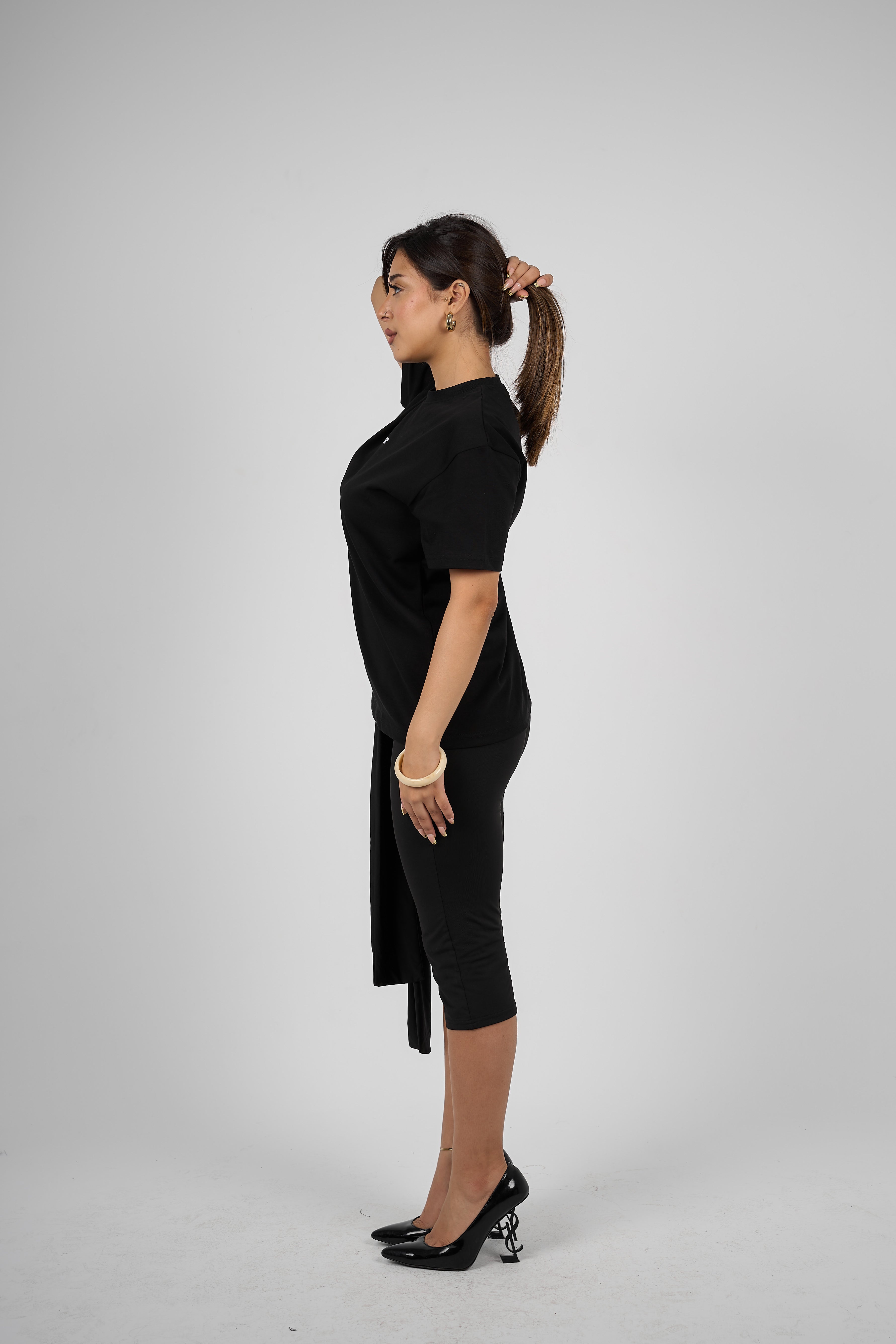 rnuer BLACK REG.