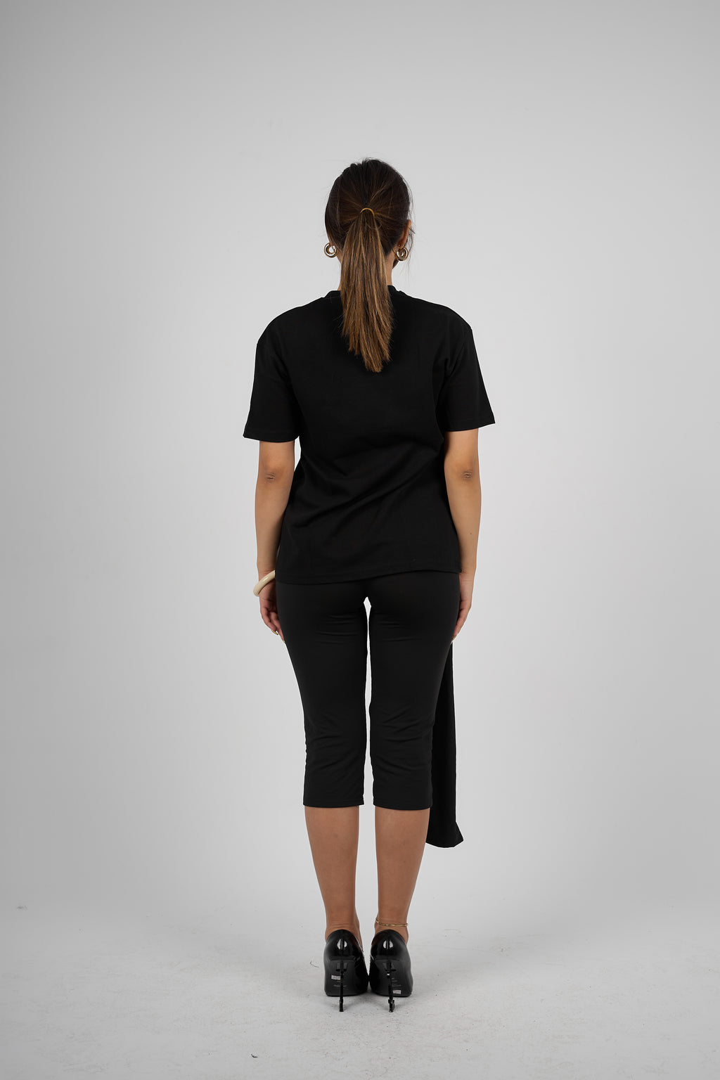 rnuer BLACK REG.