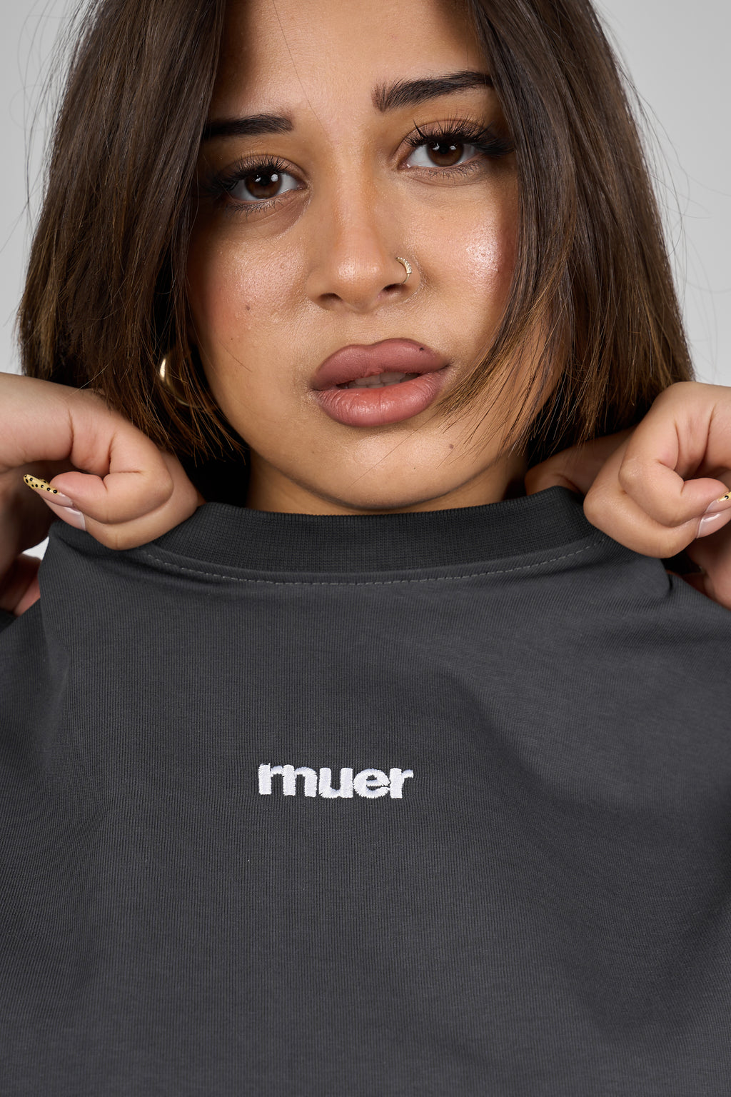rnuer GREY REG.